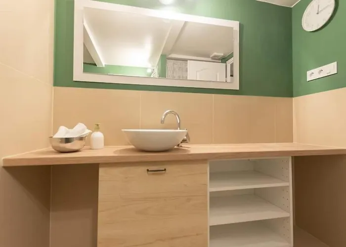 Gozsdu Appartement *